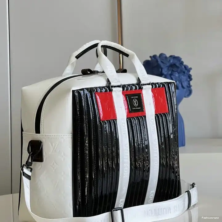 Fashionrepsfam ru 2208YA0012 LV Bag 0708